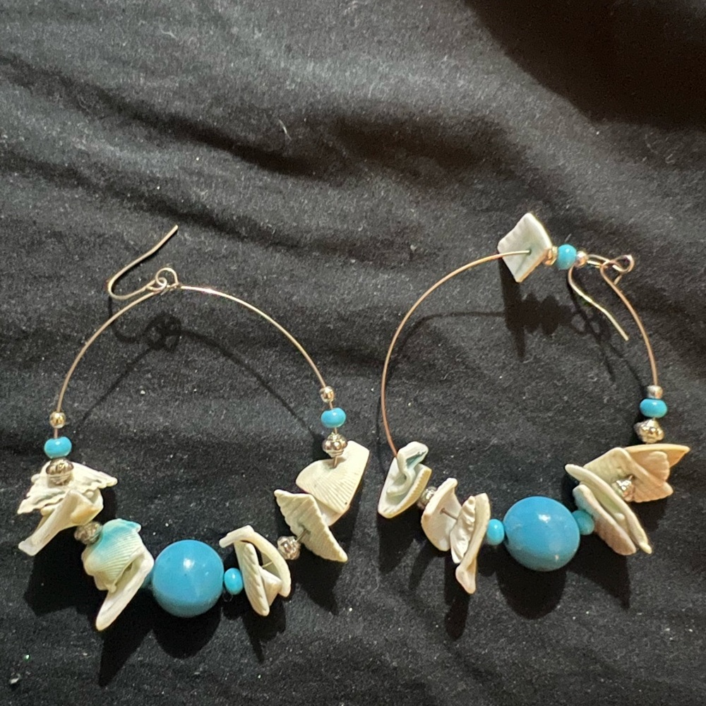 Elegant Blue and Cream Hoop Earrings